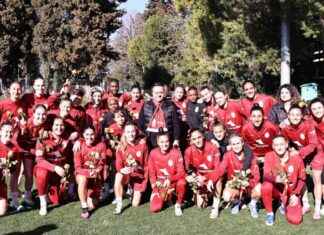 SPOINT İnşaat, Galatasaray Kadın Futbol Takımı 8 Mart Kutlaması spont-inaat-galatasaray-kadn-futbol-takm-8-mart-kutlamas