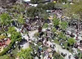 İstanbul Deprem Paniği: Parklar Doldu istanbul-deprem-panii-parklar-doldu