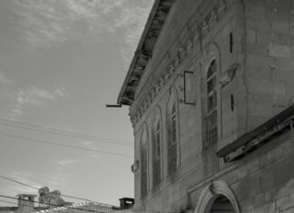 Emlak Konutları Satılık Daire: Hayalinizdeki Evi Nasıl Bulursunuz?