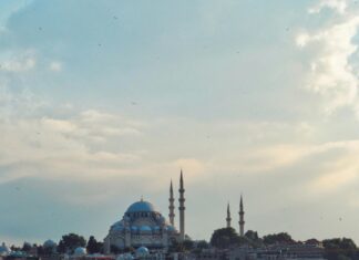 Emlak Konut Mimar Sinan Anadolu Lisesi Hakkında Bilmeniz Gerekenler