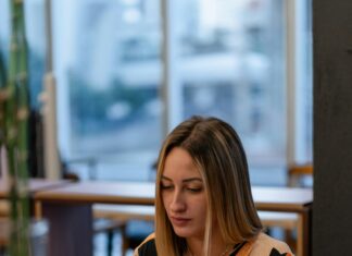 Emlak Konut Online İle Hayalinizdeki Evi Kolayca Keşfedin!